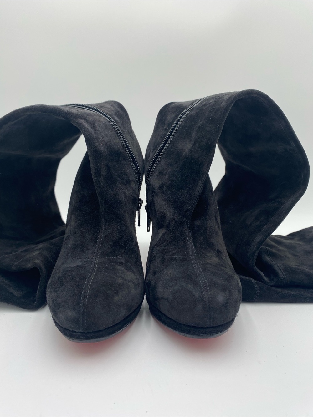 Black Suede Over-the-Knee Stiletto Louboutin Boots - Picture 4 of 6